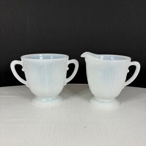 Vintage Macbeth Evans American Sweetheart Cream Sugar Set Monax Opalescent